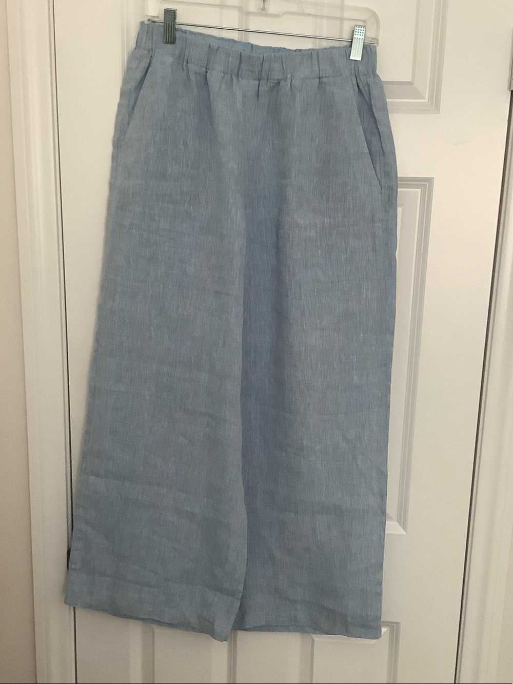 Lafayette 148 New York Pale Blue Wide-Leg Linen Pants
